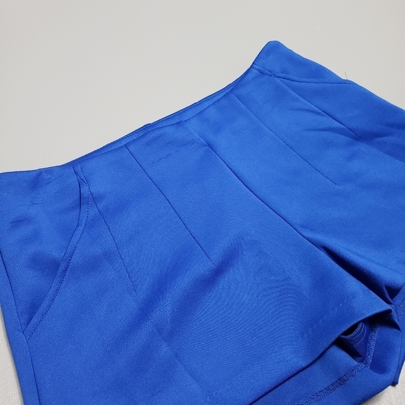 W118 by Walter Baker dark blue shorts size 4 - Picture 3 of 14